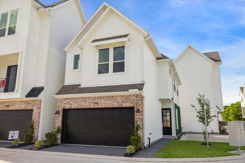 3906 Wellowbend Point Dr, Houston, TX, 77025 | Card Image