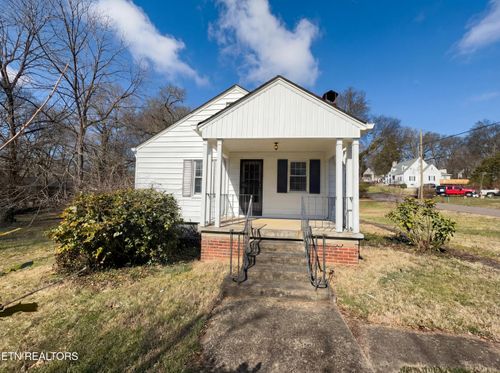 5513 Lake Shore Drive, Knoxville, TN, 37920 | Card Image