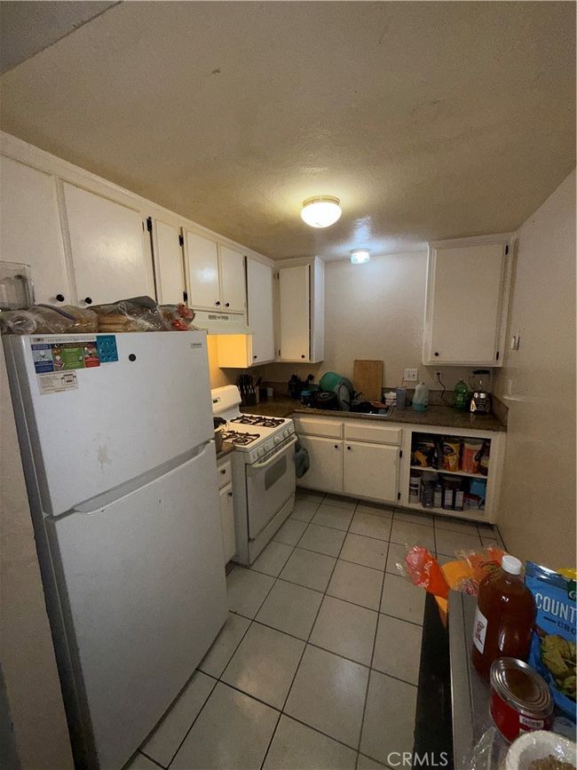 663 W 14th St, Home with 7 bedrooms, 4 bathrooms and null parking in San Bernardino CA | Image 17