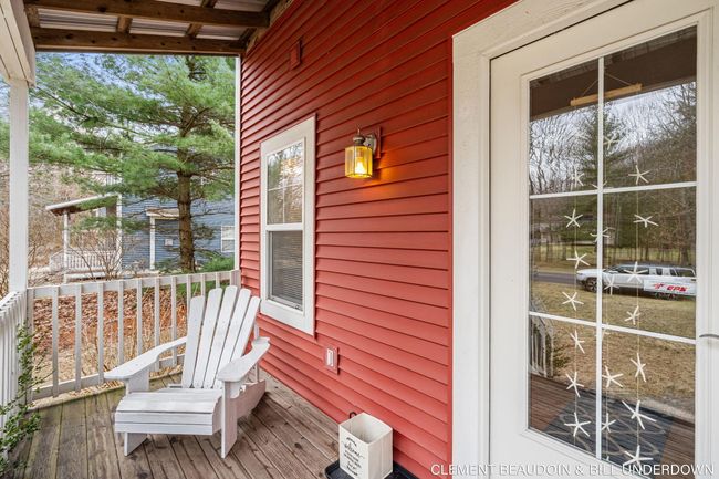 2 - inviting front porch | Image 45