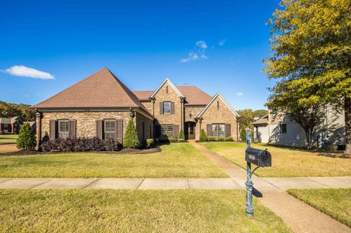 10180 Ivy Oak Ln, Lakeland, TN, 38002-8509 | Card Image