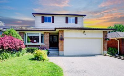 18 Windermere Crt, House other with 5 bedrooms, 3 bathrooms and 4 parking in Kitchener ON | Image 2