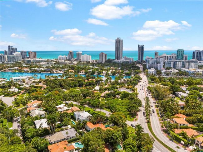 6121 Lagorce Dr, House other with 4 bedrooms, 2 bathrooms and null parking in Miami Beach FL | Image 33
