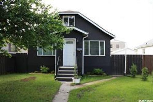 1111 23rd St W, Saskatoon, SK, S7L0A7 | Card Image