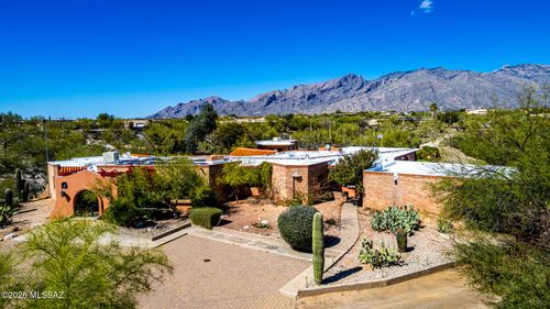 4477 E Saranac Dr, Tucson, AZ, 85718-6741 | Card Image