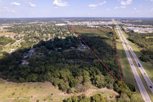 3507 W Arkansas St, Durant, OK, 74701-4562 | Card Image
