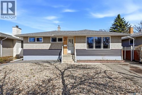205 Argyle St N, Regina, SK, S4R4C7 | Card Image