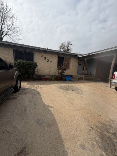 3927 Fortune Ln, Dallas, TX, 75216-6003 | Card Image