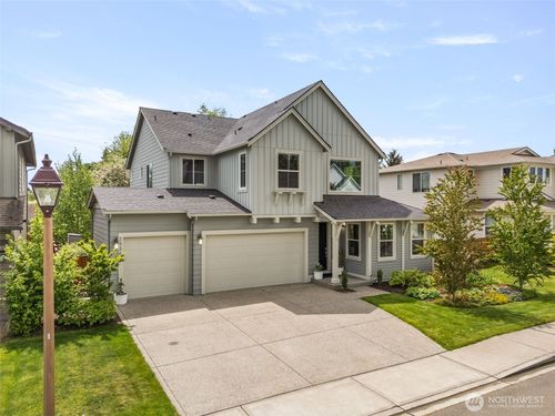 2336 Ne Winlock Way, Poulsbo, WA, 98370-9258 | Card Image