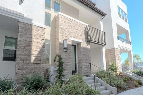 2633 Everly Dr, San Diego, CA, 92108-2663 | Card Image