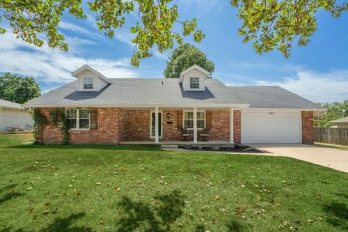 682 W Sylvania St, Springfield, MO, 65807-4734 | Card Image
