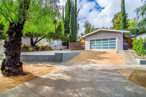 4737 Topanga Canyon, Woodland Hills, CA, 91364 | Card Image