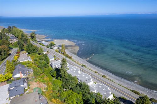103-3156 Island Highway W, Qualicum Beach, BC, V9K2J7 | Card Image