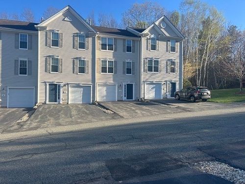 26-26 Daffodil Ct, Grafton, MA, 01560 | Card Image