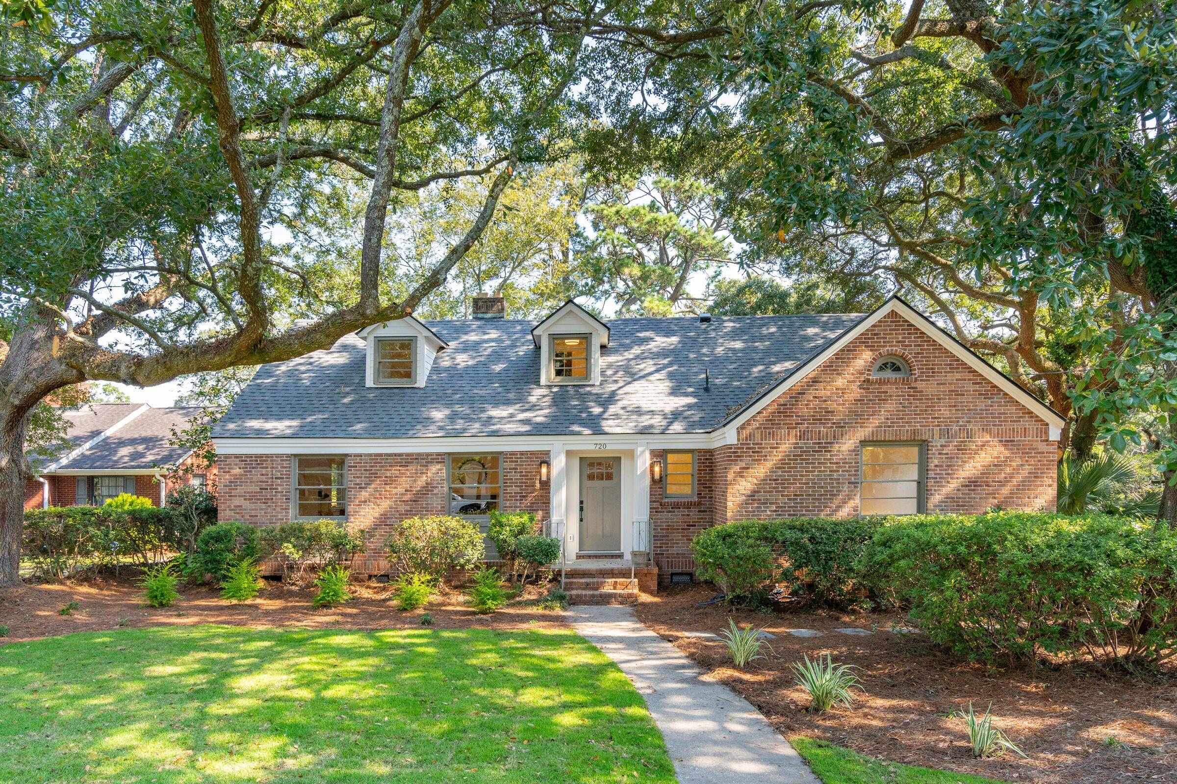 Godfrey Park Pl, Charleston, SC 29407