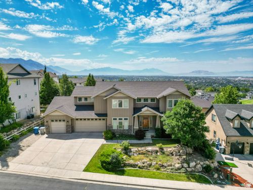 1566 E 300 S, Pleasant Grove, UT, 84062-3204 | Card Image