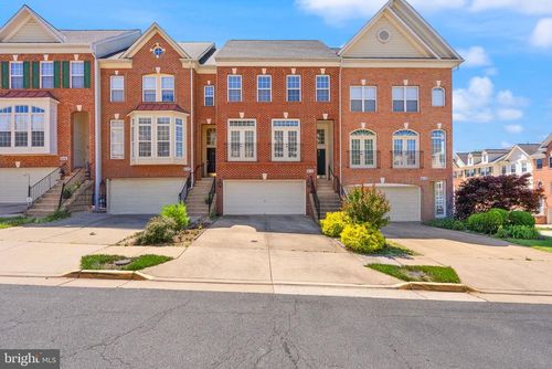 610 Battery Ter Ne, LEESBURG, VA, 20176-6600 | Card Image