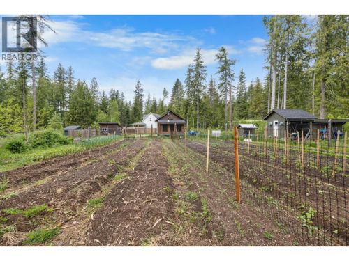 16317 Bowe Rd, Crawford Bay, BC, V0B | Card Image