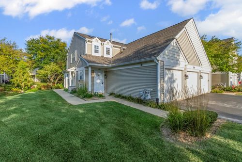 unit-204-2220 Waterleaf Ct, Naperville, IL, 60564-4977 | Card Image
