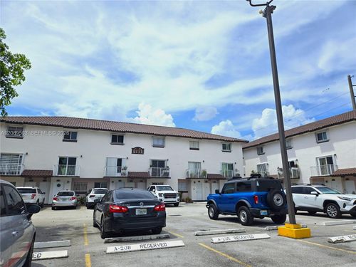 a-105-800 Sw 104th Ct, Miami, FL, 33174-2659 | Card Image