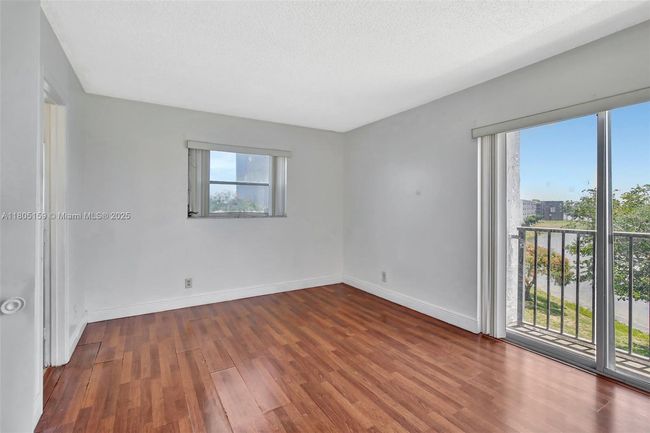 APT-401 - 8720 N Sherman Cir, Condo with 2 bedrooms, 2 bathrooms and null parking in Miramar FL | Image 17