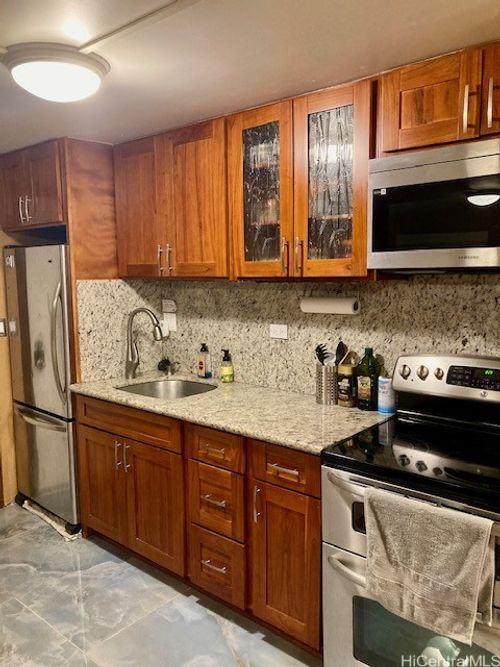 709-824 Kinau St, Honolulu, HI, 96813-2548 | Card Image