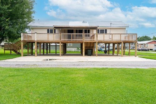 208 Lynn St, Chauvin, LA, 70344-3225 | Card Image