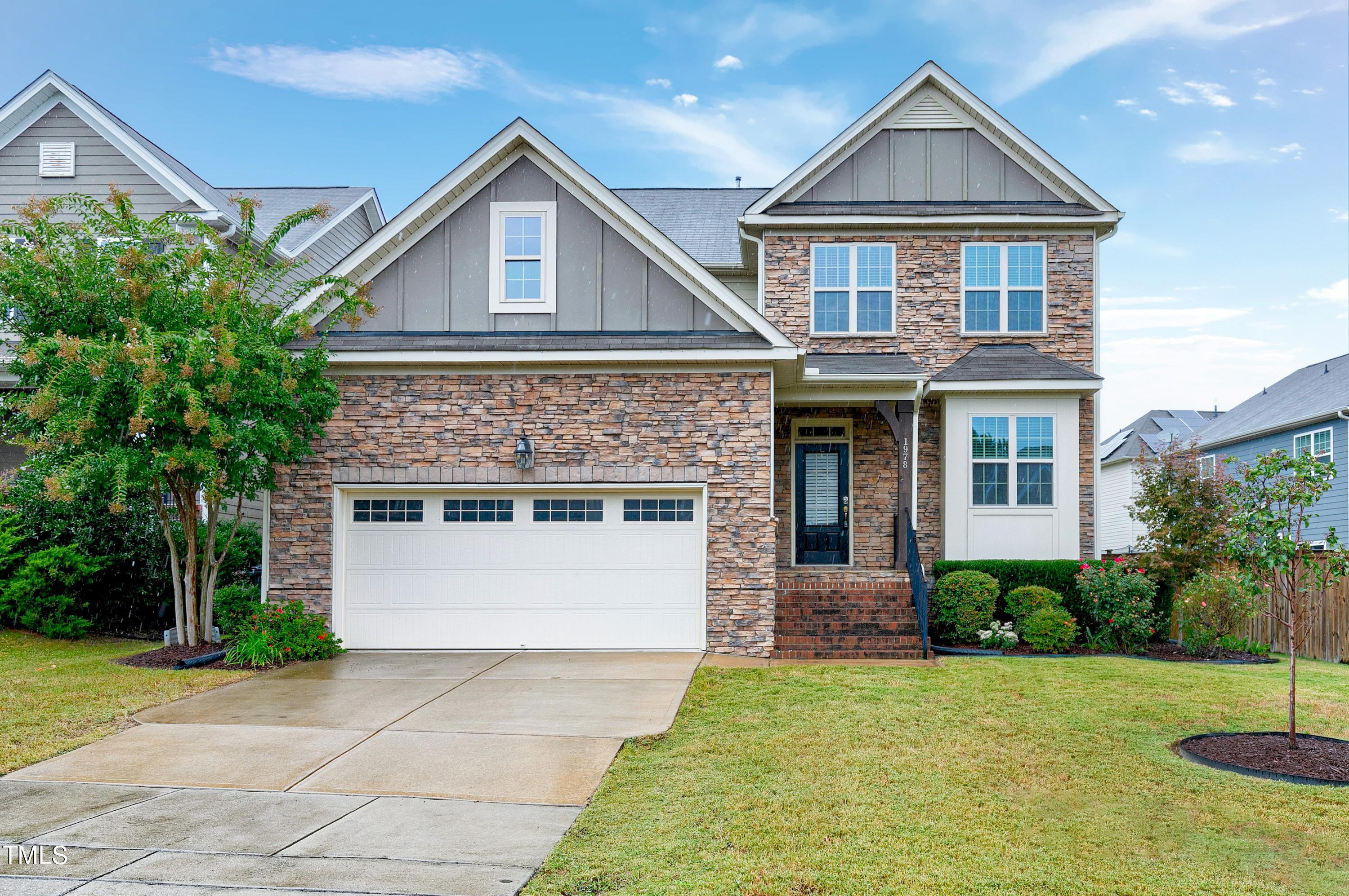 Firenza Dr, Apex, NC 27502