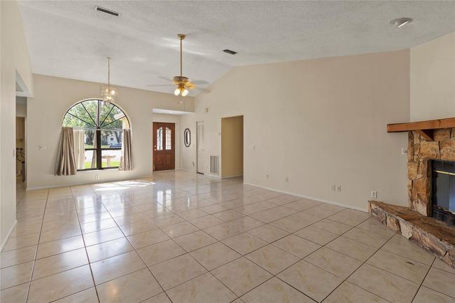 4805 Cypress Lake Ct, House other with 3 bedrooms, 2 bathrooms and null parking in SARASOTA FL | Image 9