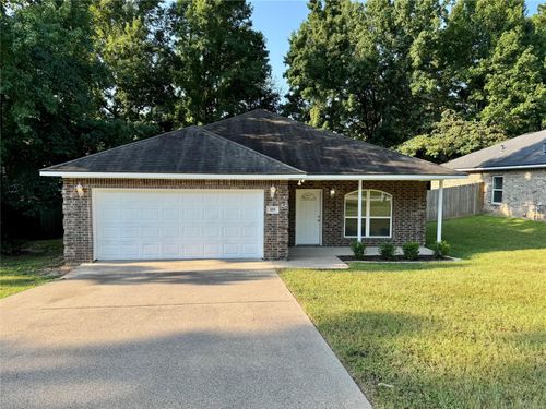 328 Green Leaf St, Huntsville, TX, 77340-6243 | Card Image