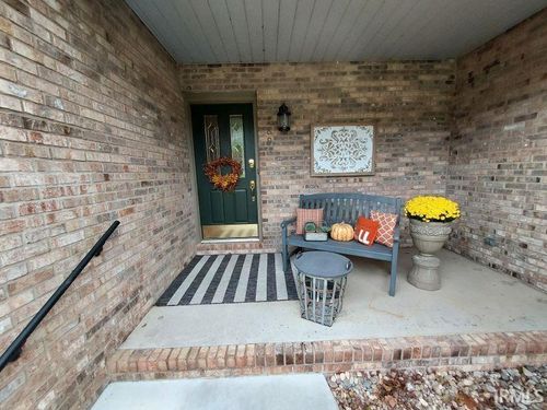 1893 Emily St, Jasper, IN, 47546-9574 | Card Image
