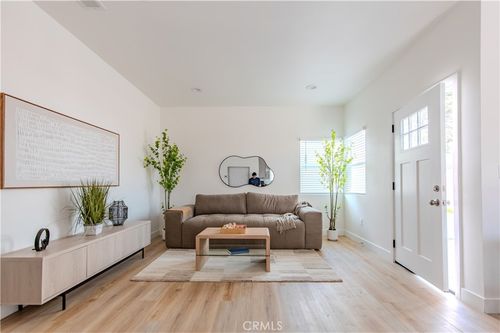 11085 Iris Dr, Garden Grove, CA, 92840-3344 | Card Image