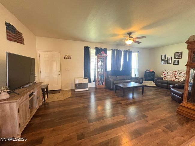 7075 Lazy P Ct, House other with 3 bedrooms, 2 bathrooms and 4 parking in Winnemucca NV | Image 7