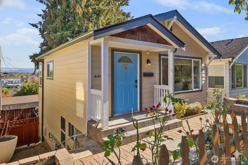 4446 39th Ave Sw, Seattle, WA, 98116-4208 | Card Image