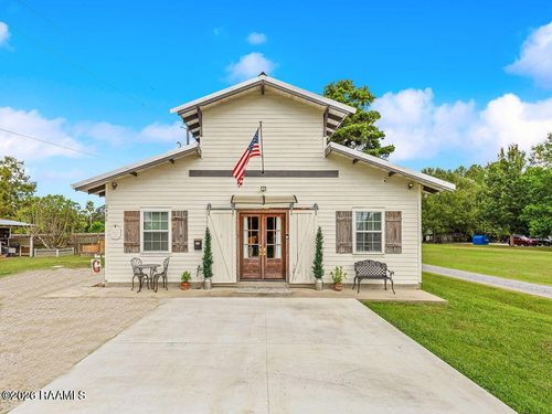 2435 E Milton Ave, Youngsville, LA, 70592-5346 | Card Image