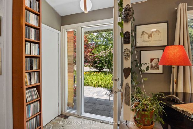 22 Duffin St, House other with 3 bedrooms, 2 bathrooms and 4 parking in Ajax ON | Image 10