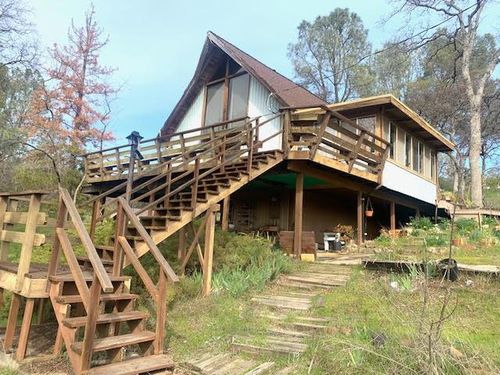 10324 Gusanillo Way, Coulterville, CA, 95311-9707 | Card Image