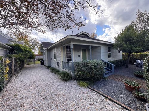 208 E 38th St, Houston, TX, 77018-6540 | Card Image