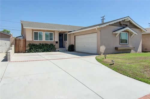 12517 Walcroft St, Lakewood, CA, 90715-1143 | Card Image