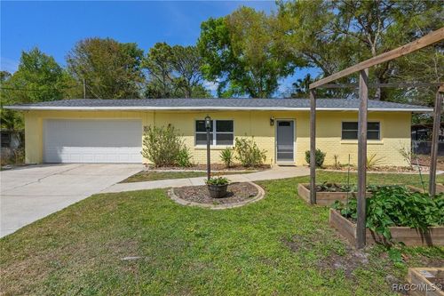 8467 W Doe Ln, HOMOSASSA, FL, 34448-4219 | Card Image