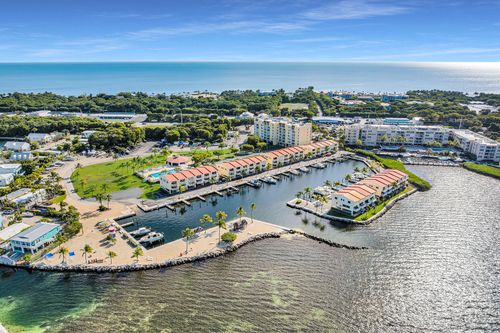 304-88540 Overseas Hwy, Tavernier, FL, 33070-4002 | Card Image