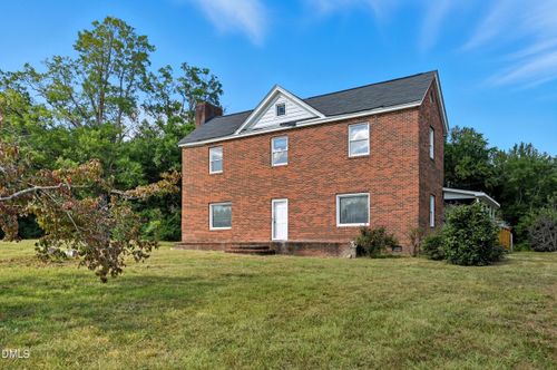 216 Brantleytown Rd, Zebulon, NC, 27597-6046 | Card Image