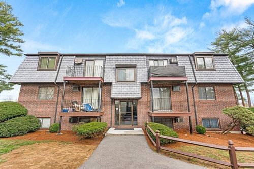 apt-15-38 Main St, North Reading, MA, 01864-2221 | Card Image