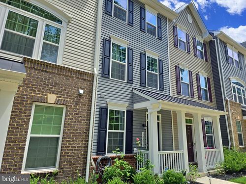 18316 Reaper Hill Ct, TRIANGLE, VA, 22172-1273 | Card Image