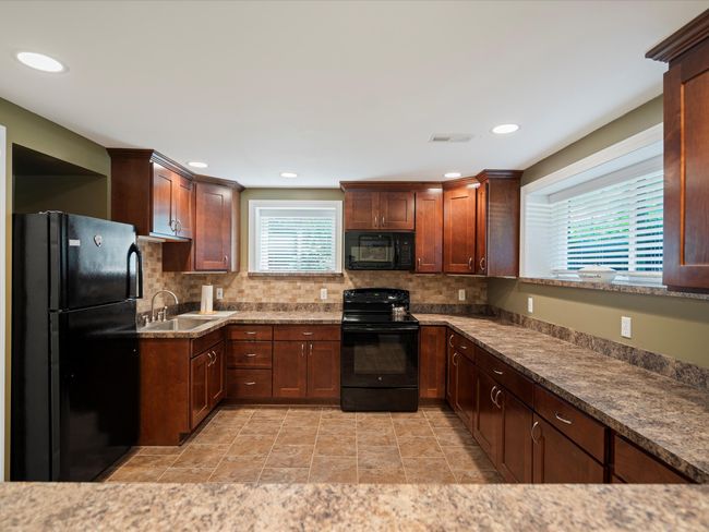 1201 E Leonard Rd, House other with 4 bedrooms, 3 bathrooms and null parking in Leonard MI | Image 62