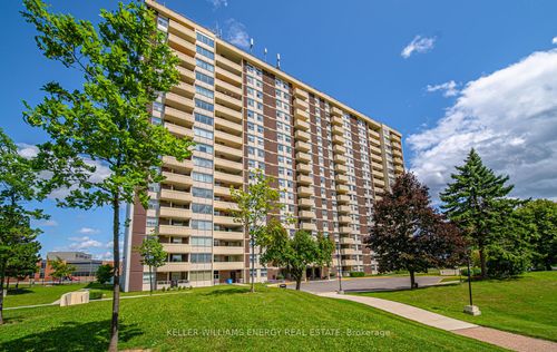 406-66 Falby Crt, Ajax, ON, L1S3L2 | Card Image