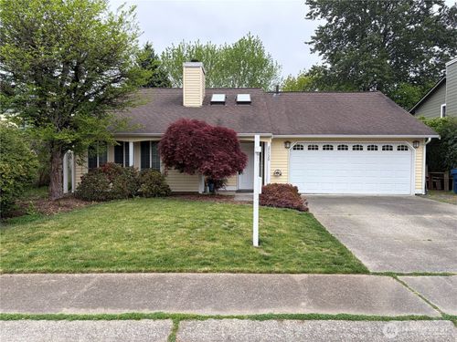 27720 128th Pl Se, Kent, WA, 98030-8886 | Card Image