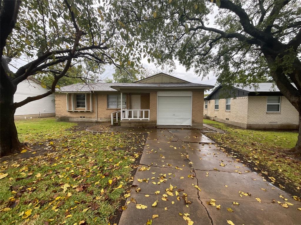 Summit St, Mesquite, TX 75149