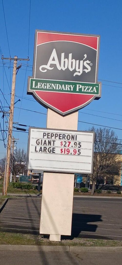 7480 Crater Lake Highway, White City, OR, 97503 | Card Image