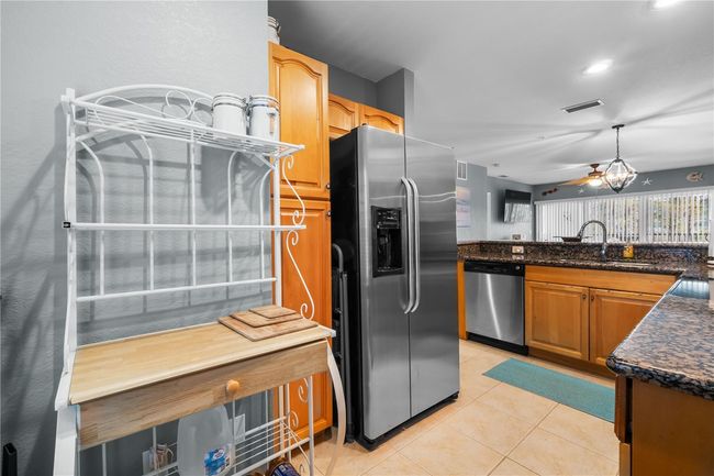 Kitchen | Image 4